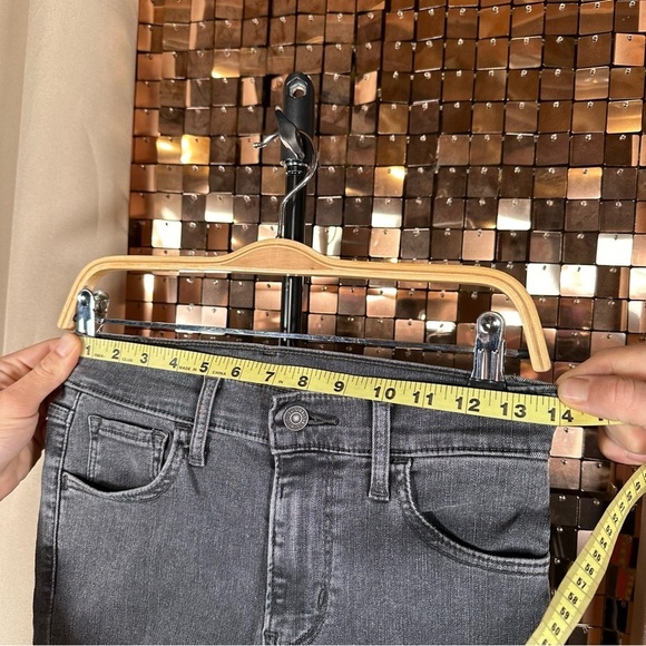 Levi’s 720 High Rise Super Skinny Size 25 - Picture 7 of 10